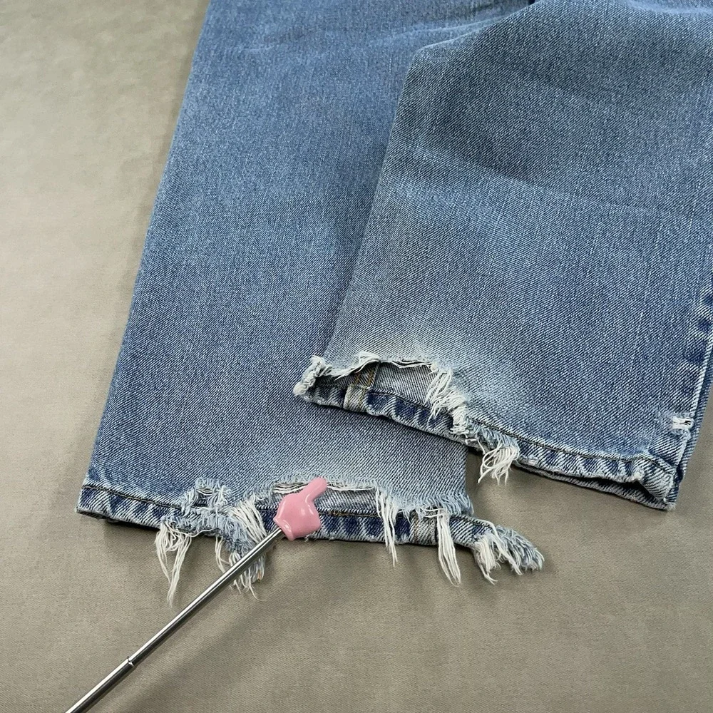 Vintage Levis 560 Jeans Mens 34x30 Comfort Fit Loose Denim Distressed Baggy Y2K